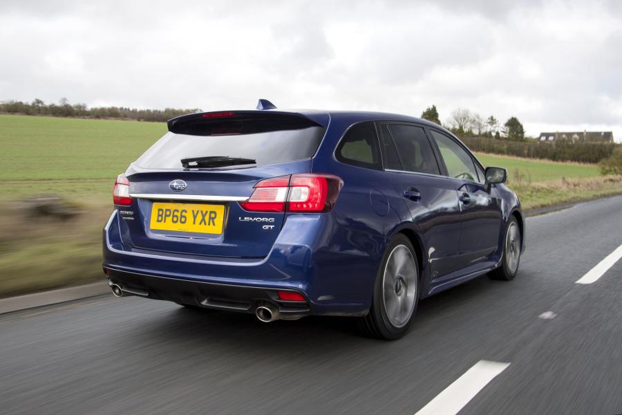  Subaru Levorg GT 2016 года  (UK) (фото 26 из 40)
